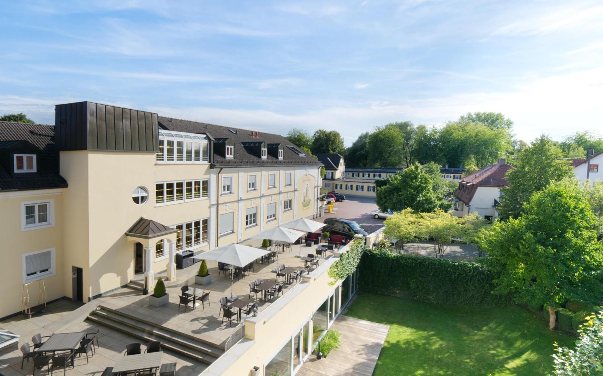 Hotel Am Schlosspark Zum Kurfuerst Oberschleißheim Exteriör bild